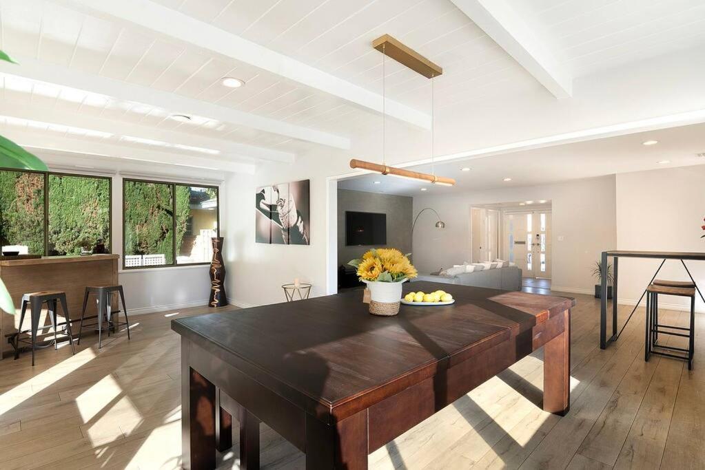 Large Home With Pool + Jacuzzi Los Angeles Esterno foto