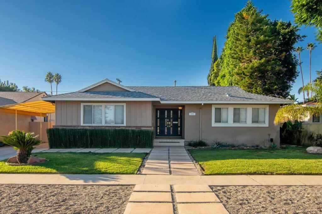 Large Home With Pool + Jacuzzi Los Angeles Esterno foto