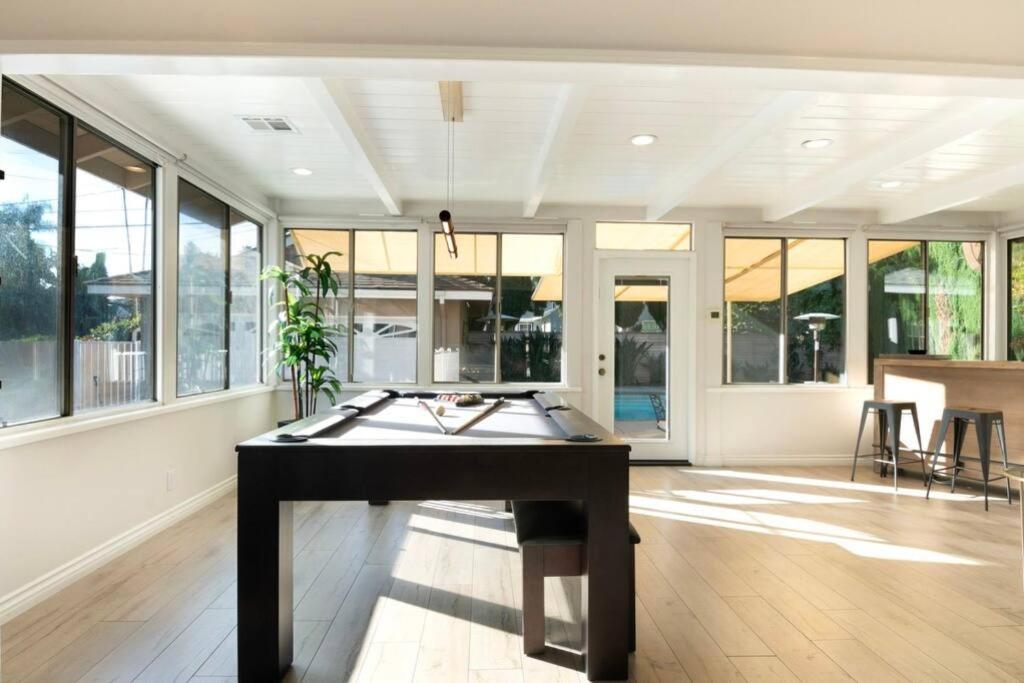Large Home With Pool + Jacuzzi Los Angeles Esterno foto